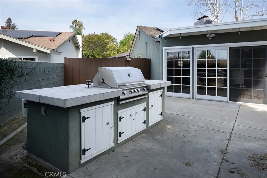 1222 W Sharon Road, Santa Ana, California 92706 home-pic-28