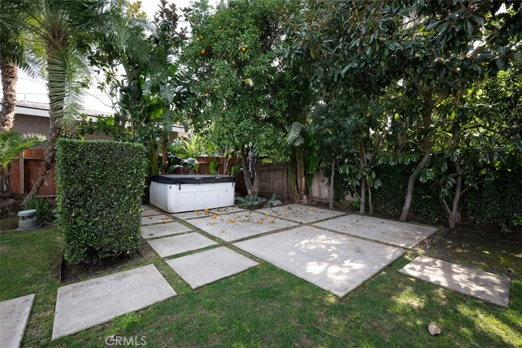 1222 W Sharon Road, Santa Ana, California 92706 home-pic-29