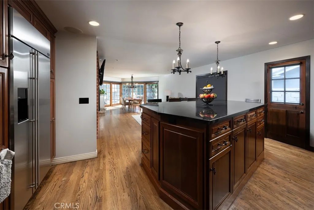 1222 W Sharon Road, Santa Ana, California 92706 home-pic-7