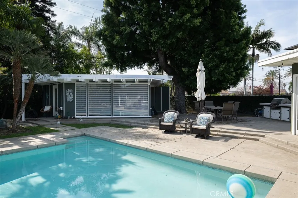 1222 W Sharon Road, Santa Ana, California 92706 home-pic-31