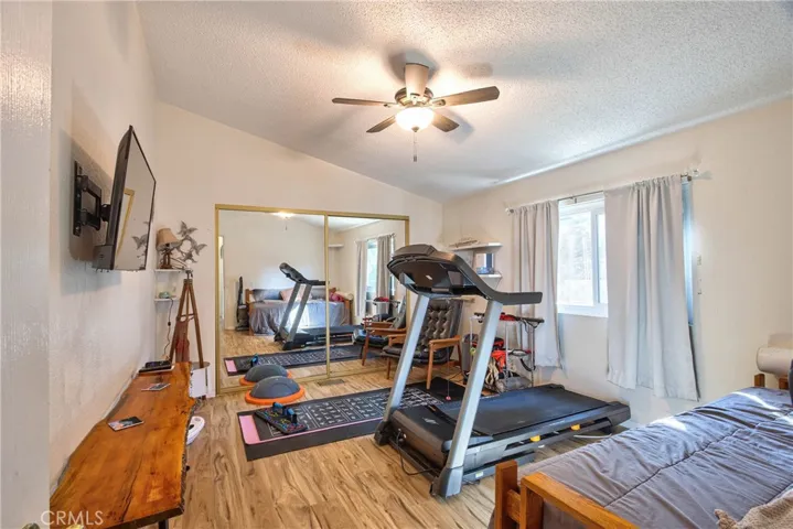 32868 Los Encinos Road, Temecula, California 92592