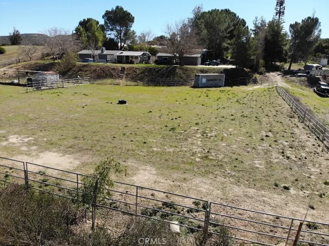 32868 Los Encinos Road, Temecula, California 92592