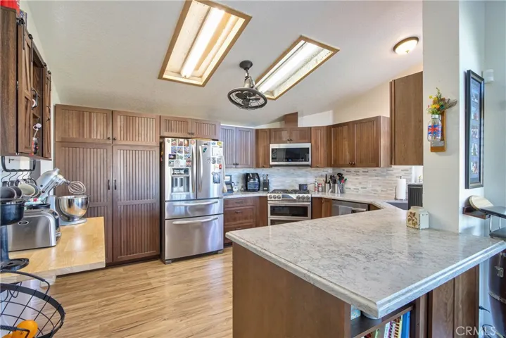 32868 Los Encinos Road, Temecula, California 92592