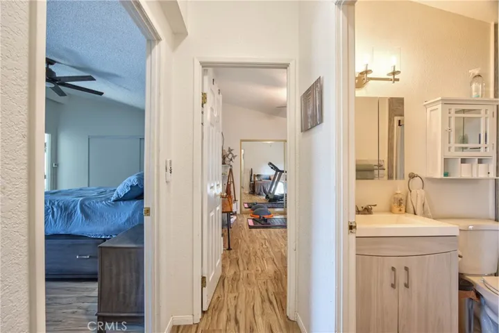 32868 Los Encinos Road, Temecula, California 92592