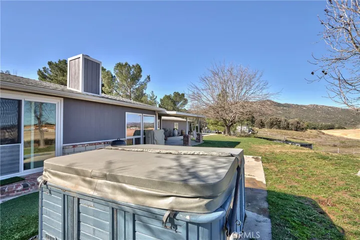 32868 Los Encinos Road, Temecula, California 92592