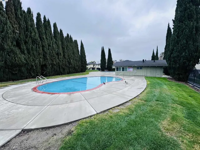 34837 Starling Dr 4, Union City, California 94587