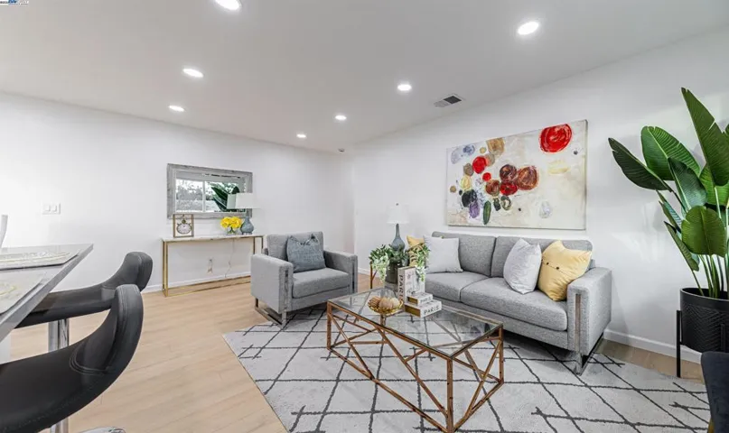 34837 Starling Dr 4, Union City, California 94587