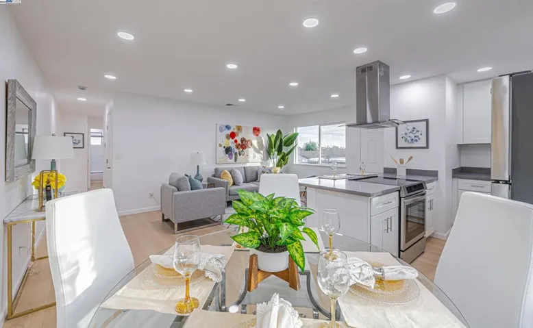 34837 Starling Dr 4, Union City, California 94587