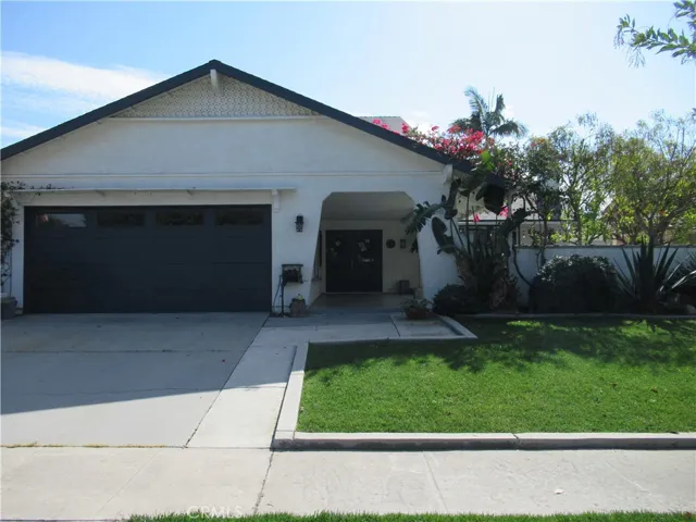 5222 Evergreen Avenue, Cypress, California 90630