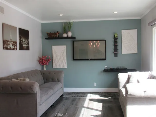5222 Evergreen Avenue, Cypress, California 90630