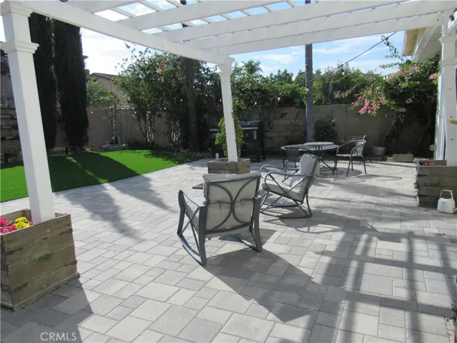 5222 Evergreen Avenue, Cypress, California 90630