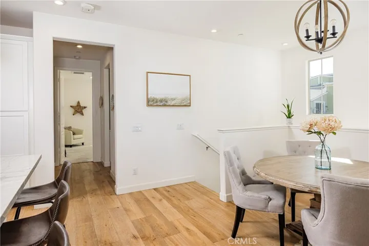 Dining Room to Hallway