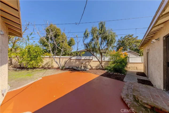 124 Evelyn Drive, Anaheim, California 92805