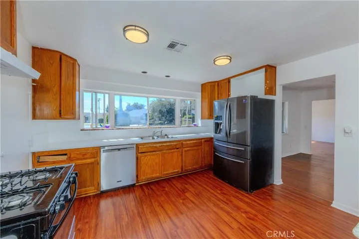 124 Evelyn Drive, Anaheim, California 92805