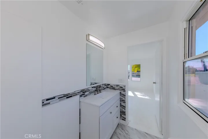 124 Evelyn Drive, Anaheim, California 92805