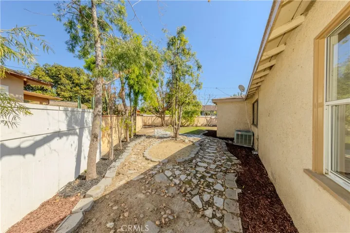 124 Evelyn Drive, Anaheim, California 92805