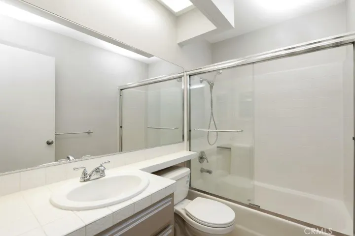 Upstairs Hall Bath
