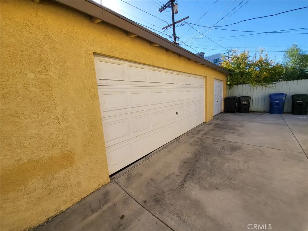 1240 S Muirfield Road, Los Angeles, California 90019 home-pic-4