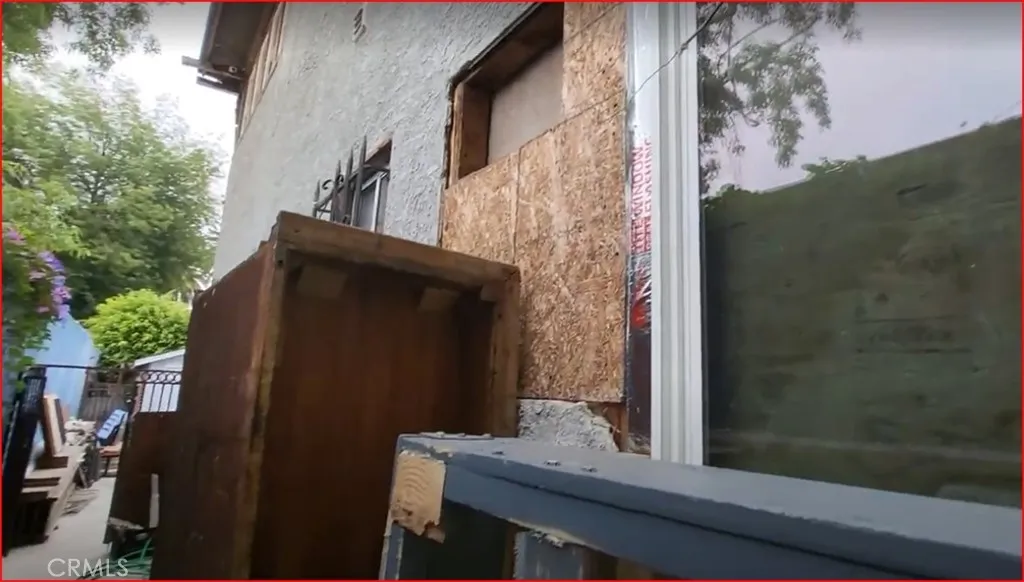 2720 S Sycamore Avenue, Los Angeles, California 90016 home-pic-4