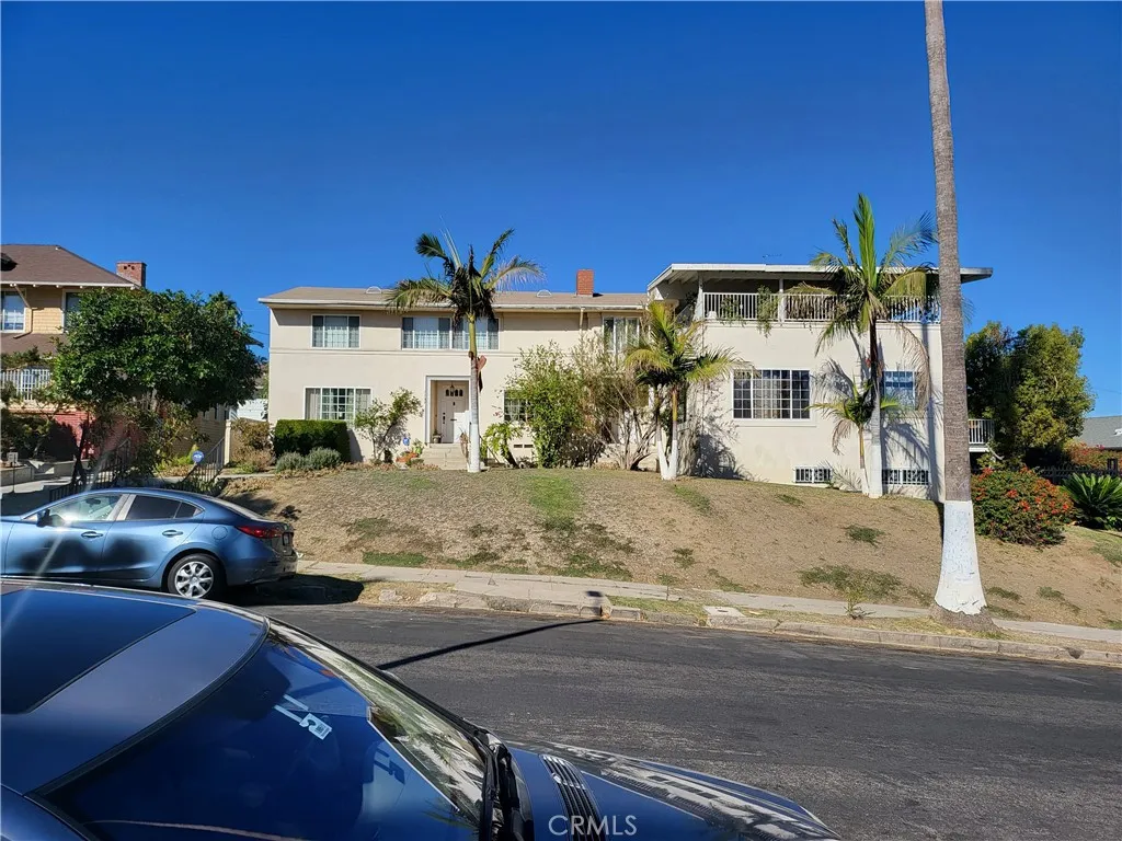 1121 5th Avenue, Los Angeles, California 90019 home-pic-31