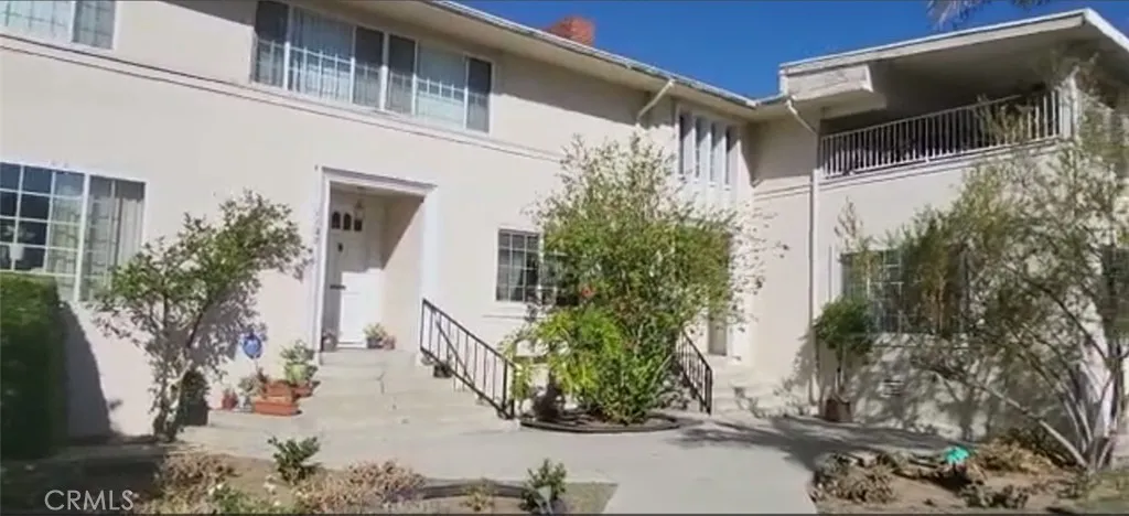 1121 5th Avenue, Los Angeles, California 90019 home-pic-19