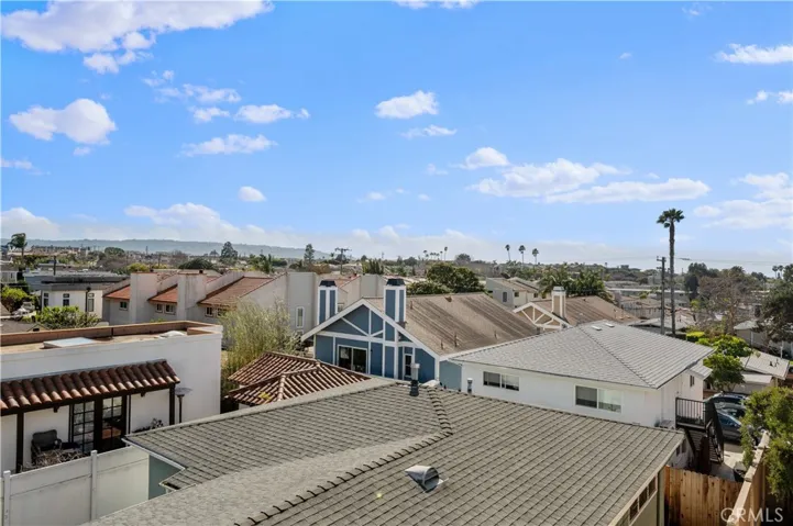 203 N Lucia Avenue 3, Redondo Beach, California 90277