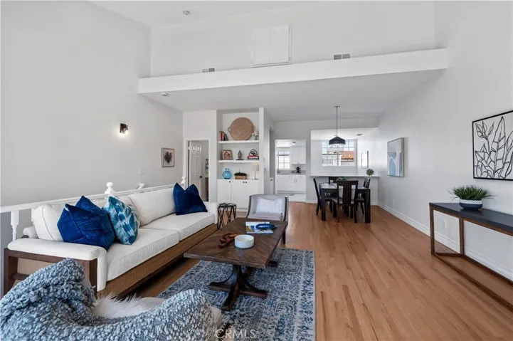 203 N Lucia Avenue 3, Redondo Beach, California 90277