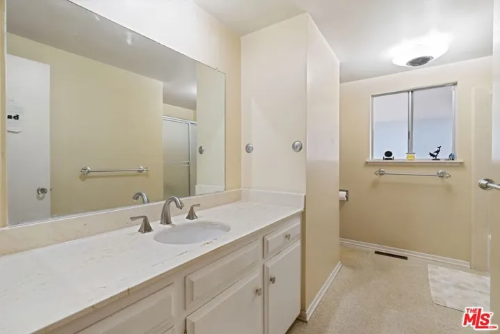 6847 Crest Road, Rancho Palos Verdes, California 90275