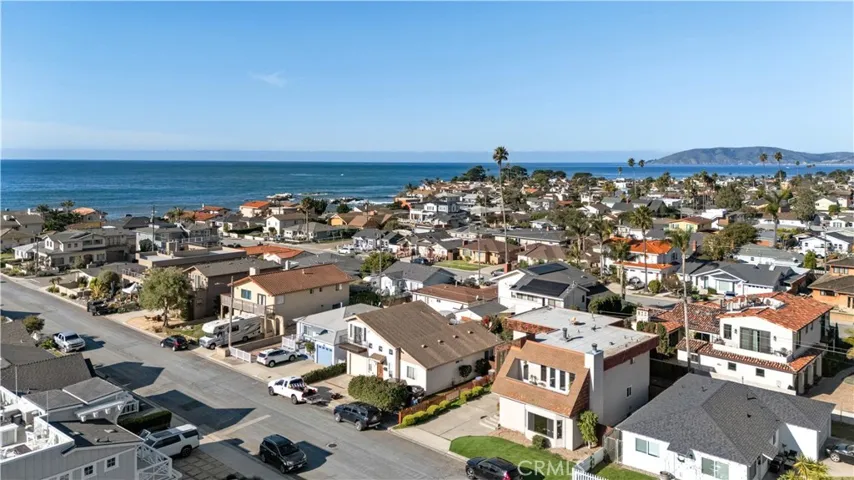 212 Seaview Avenue, Pismo Beach, California 93449