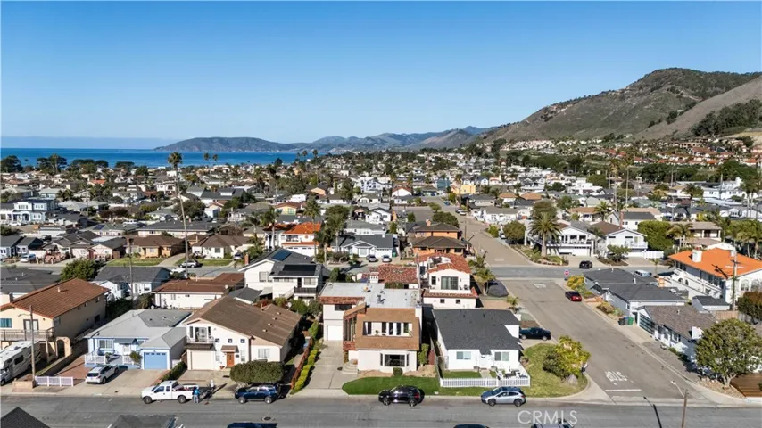 212 Seaview Avenue, Pismo Beach, California 93449