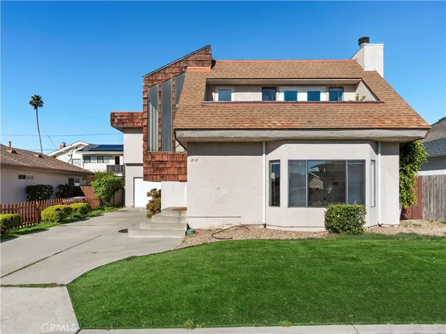 212 Seaview Avenue, Pismo Beach, California 93449