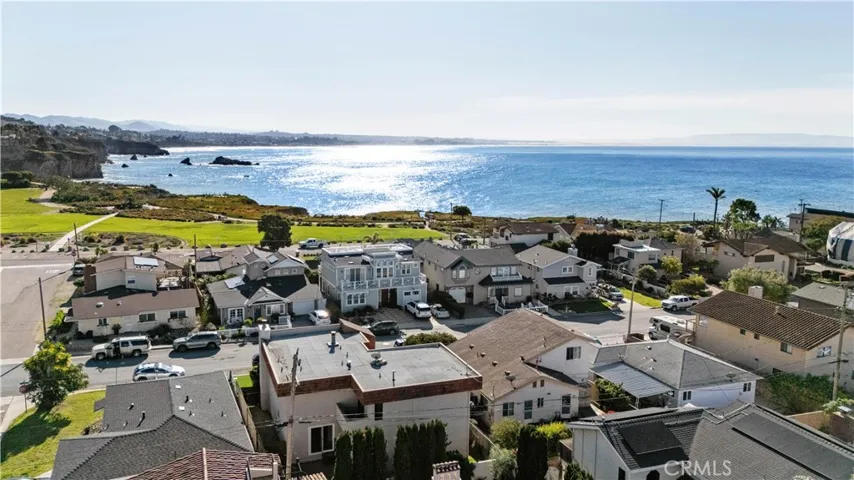 212 Seaview Avenue, Pismo Beach, California 93449