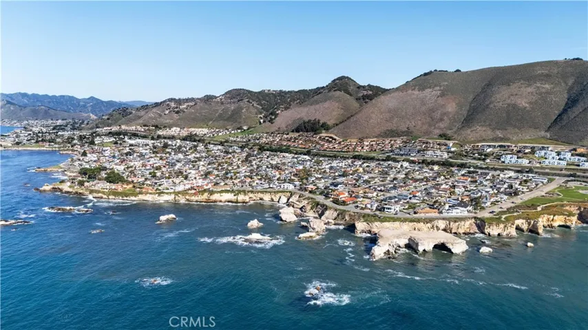 212 Seaview Avenue, Pismo Beach, California 93449