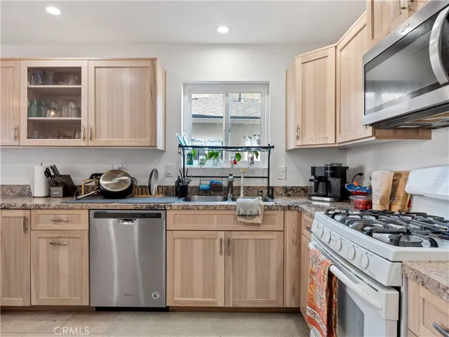 212 Seaview Avenue, Pismo Beach, California 93449