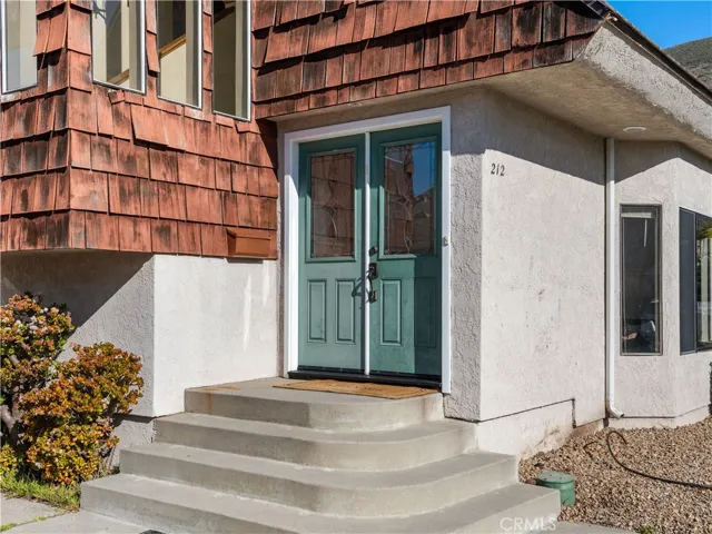 212 Seaview Avenue, Pismo Beach, California 93449