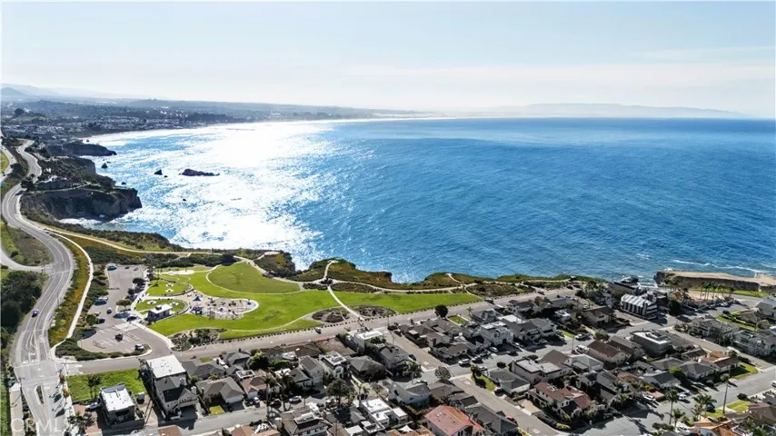 212 Seaview Avenue, Pismo Beach, California 93449