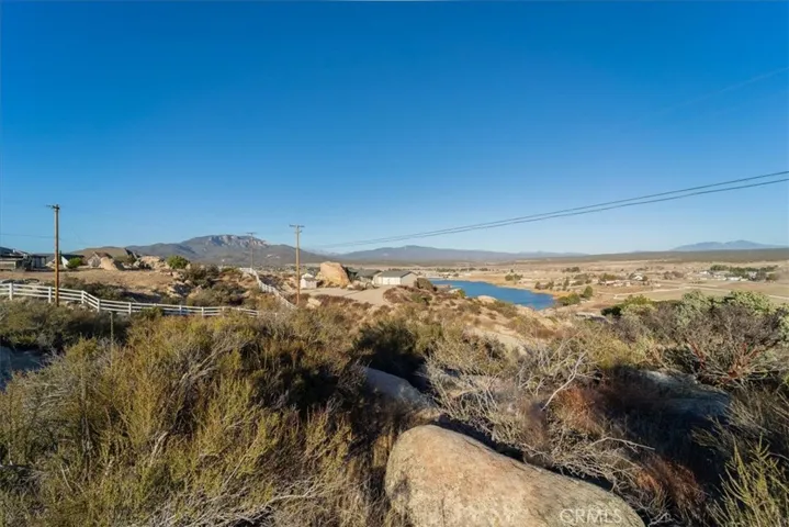 49022 Shetland Lane, Aguanga, California 92536