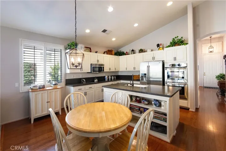 40213 Colony Drive, Murrieta, California 92562