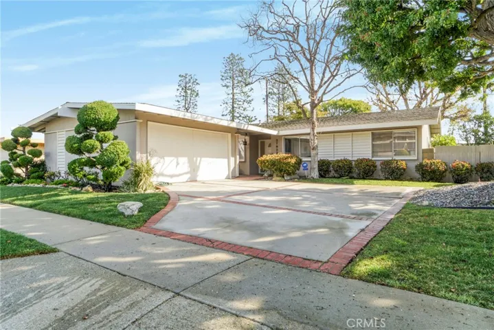 27922 Alvarez Drive, Rancho Palos Verdes, California 90275