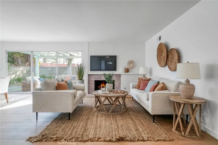 27922 Alvarez Drive, Rancho Palos Verdes, California 90275