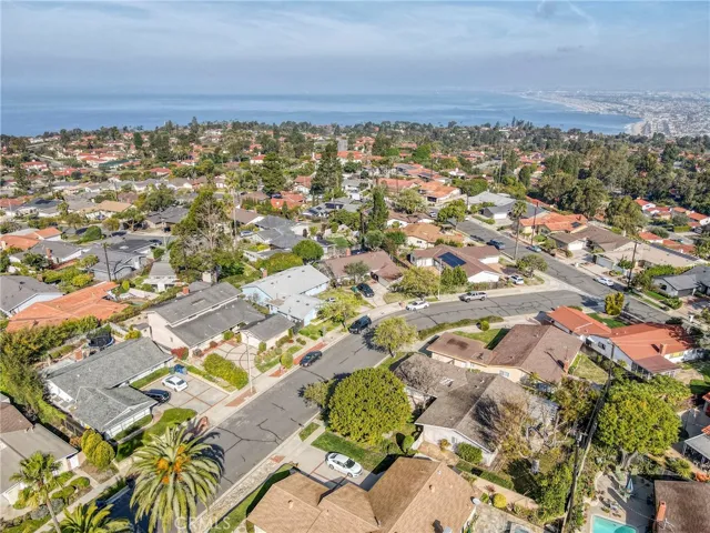 27922 Alvarez Drive, Rancho Palos Verdes, California 90275