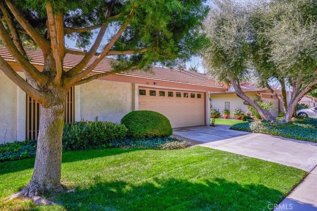 712 Via Zapata, Riverside, California 92507 home-pic-4