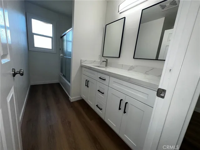 Full bath; top floor