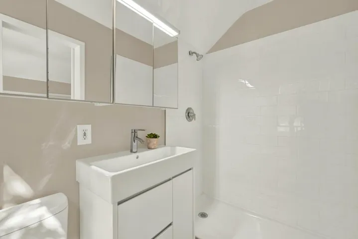 2585 Carlow Lane, El Cajon, California 92020