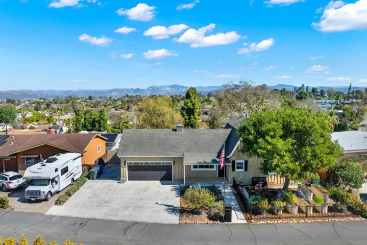 2585 Carlow Lane, El Cajon, California 92020