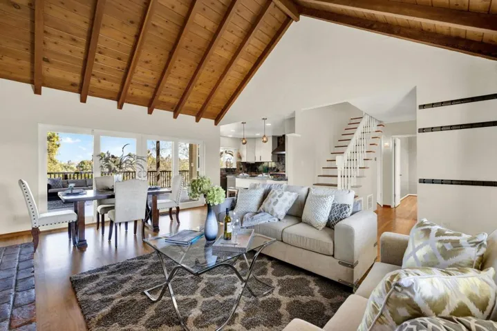 2585 Carlow Lane, El Cajon, California 92020