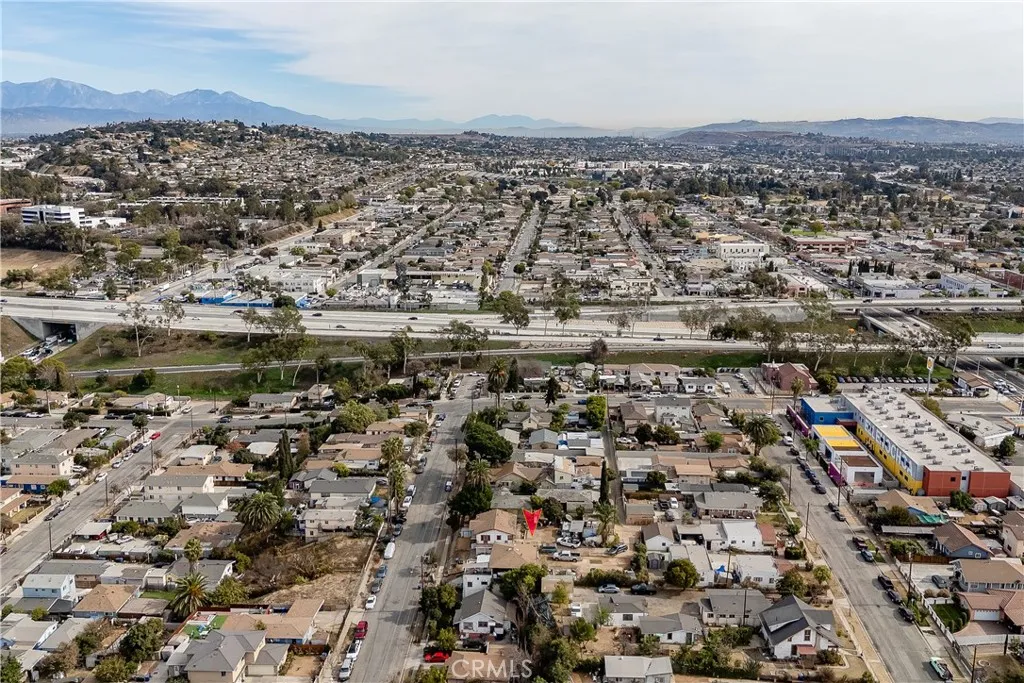 4326 Hammel Street, Los Angeles, California 90022 home-pic-8