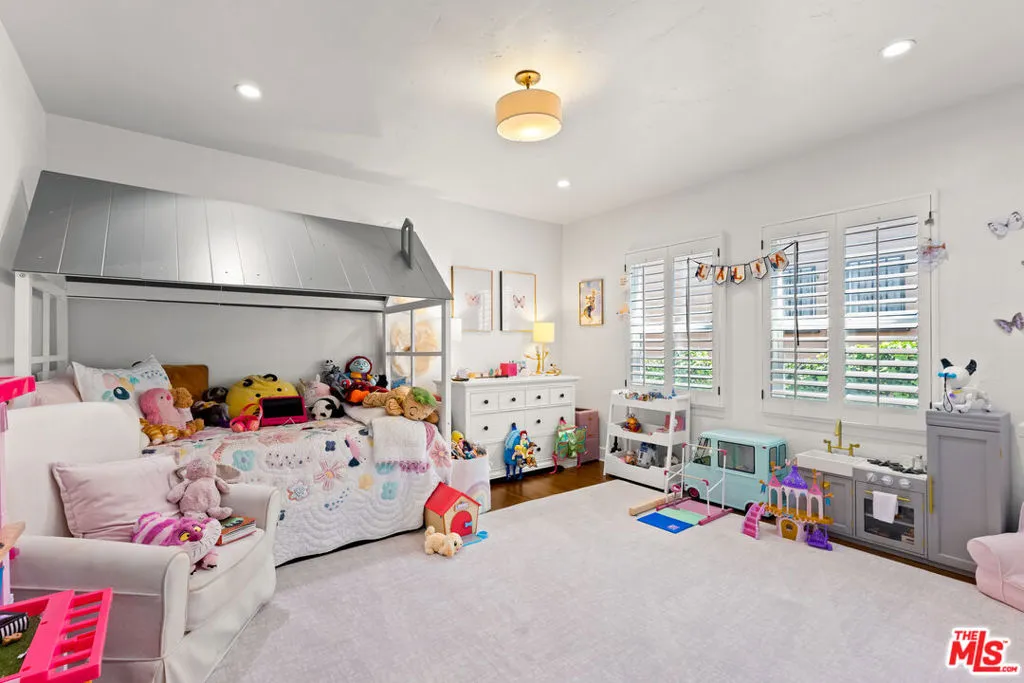 6241 W 5th Street, Los Angeles, California 90048 home-pic-11