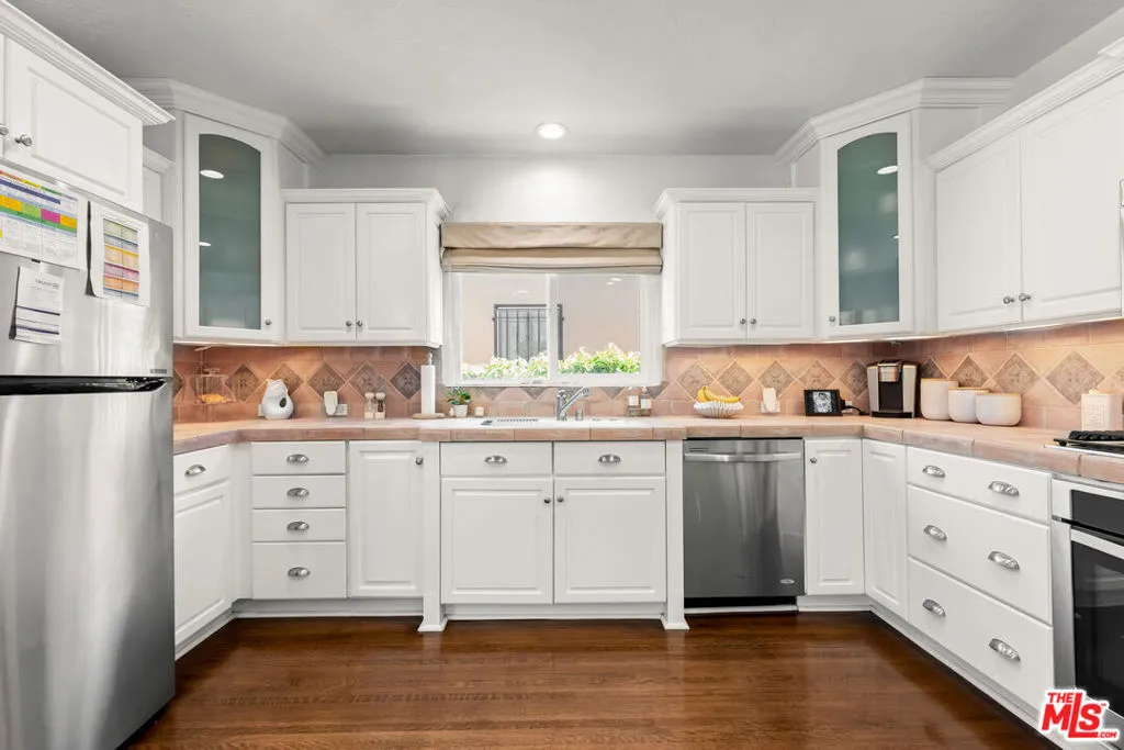 6241 W 5th Street, Los Angeles, California 90048 home-pic-5