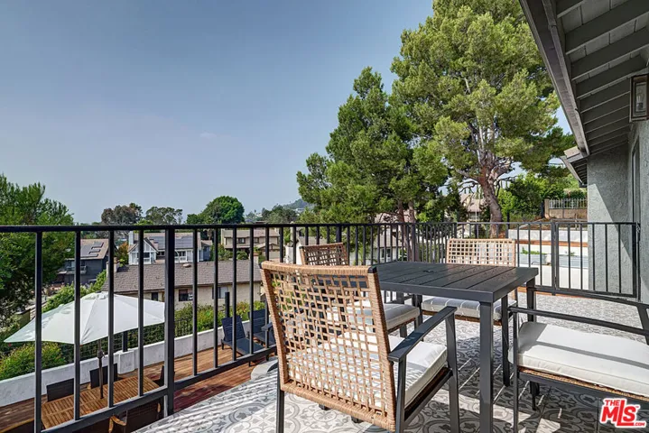 1721 Mccollum Street, Los Angeles, California 90026